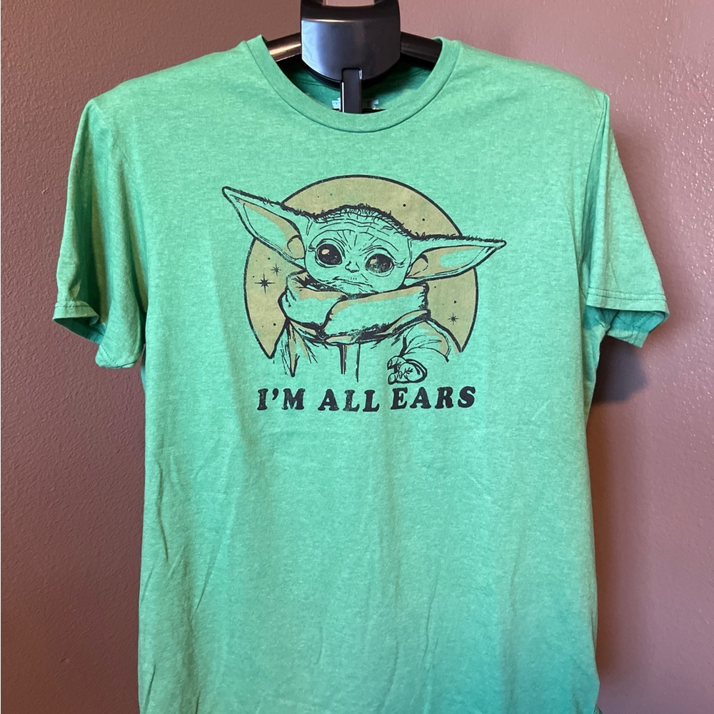 NWOT- Green Graphic T-Shirt with Baby Yoda Print